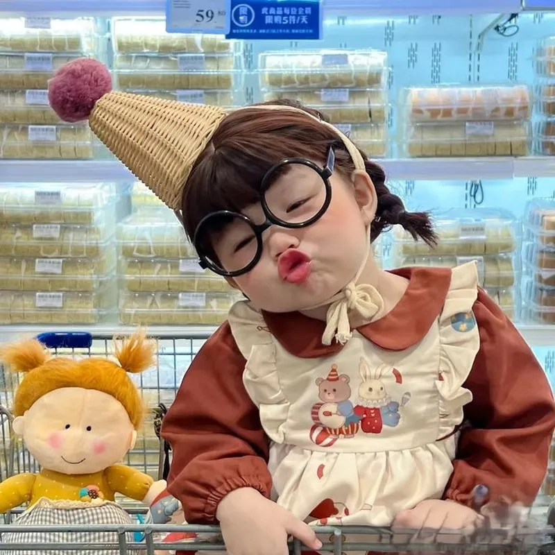Tải ngay ảnh meme chu mỏ cute để comment chất hơn
