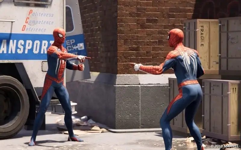 Cộng đồng dậy sóng với meme spiderman chỉ nhau cực hài