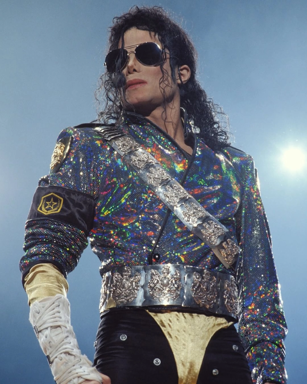 Earth song Michael Jackson ca khúc huyền thoại về môi trường và hòa bình