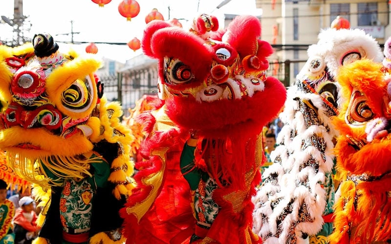 Đắm mình trong múa lân sư rồng rực rỡ