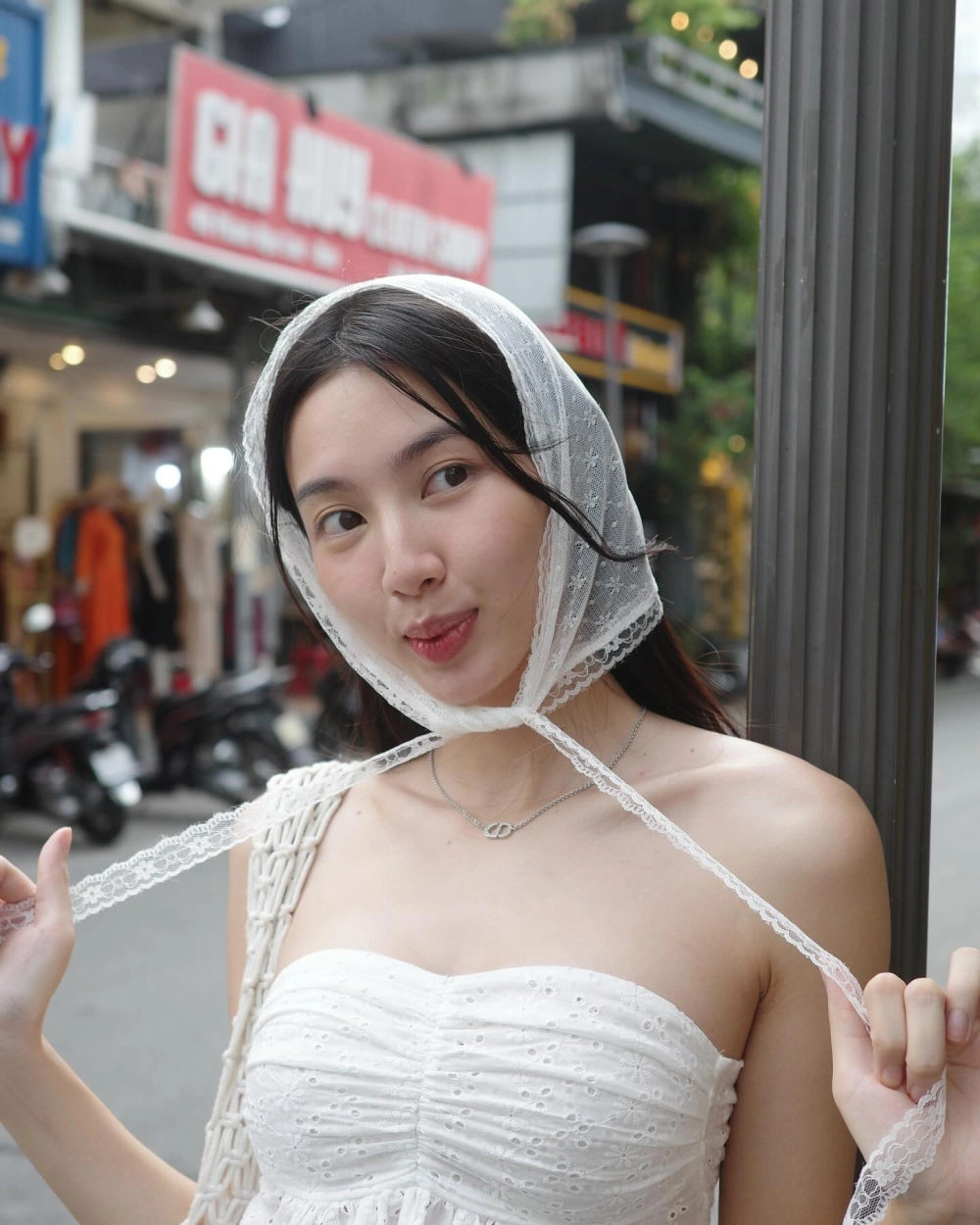 Nguyễn Thúc Thùy Tiên hoa hậu Hòa bình Quốc tế 2021 và hành trình truyền cảm hứng