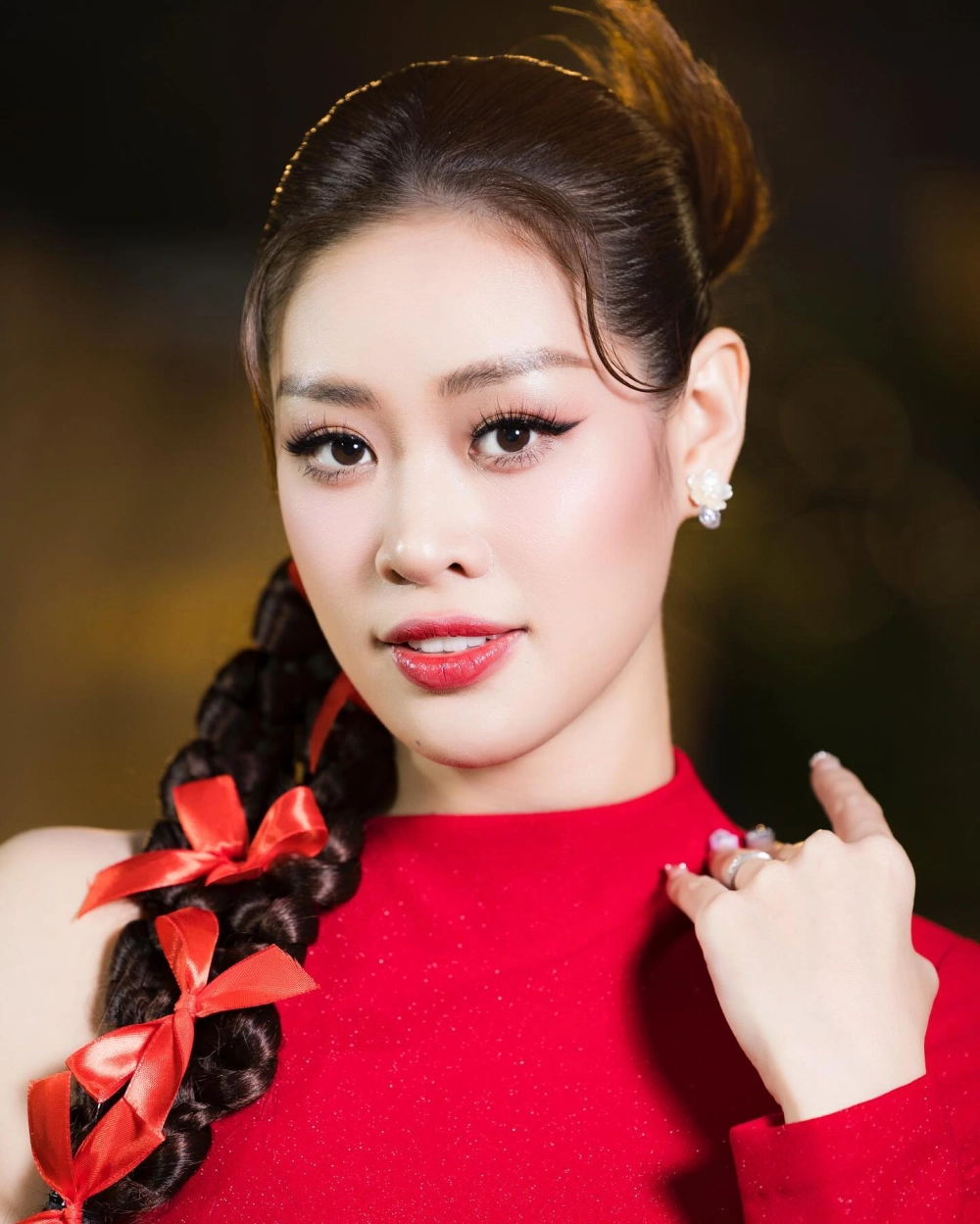 Hoa hậu Khánh Van và vẻ đẹp rạng rỡ, đầy tự tin