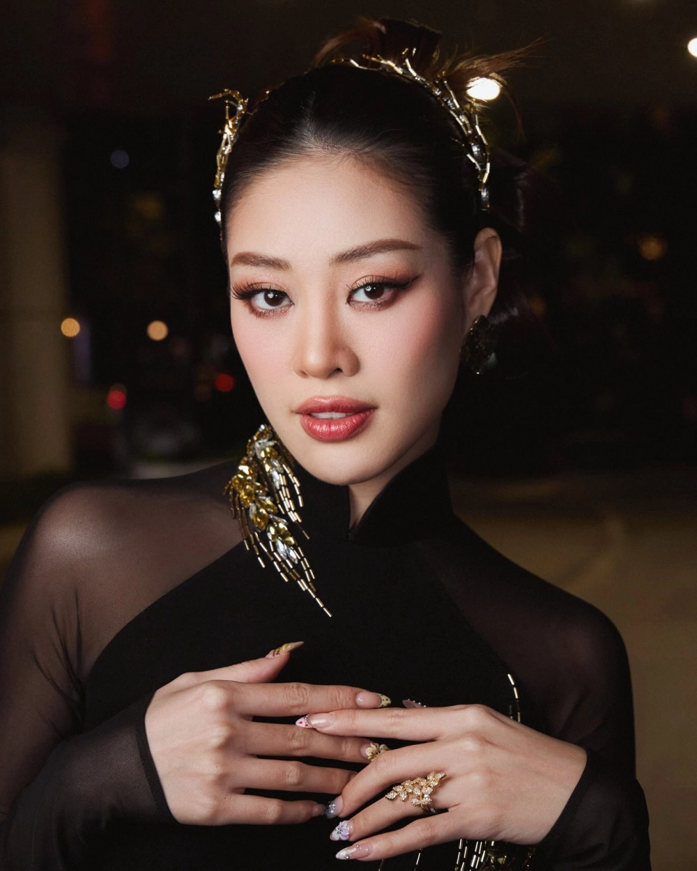 Người mẫu Khánh Vân và những sải bước catwalk đầy tự tin