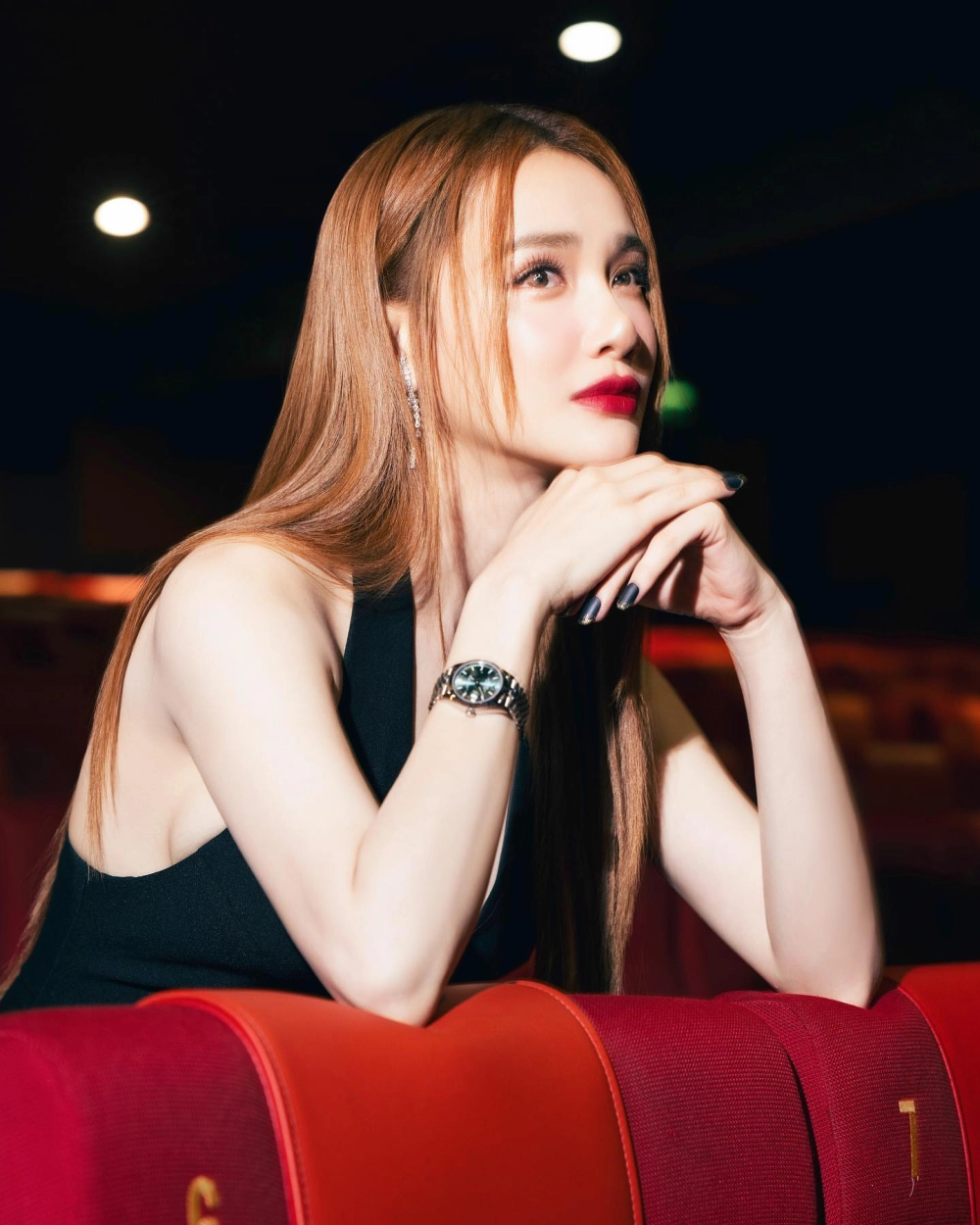 Nhã Phương livestream và những lần giao lưu, chia sẻ cùng người hâm mộ
