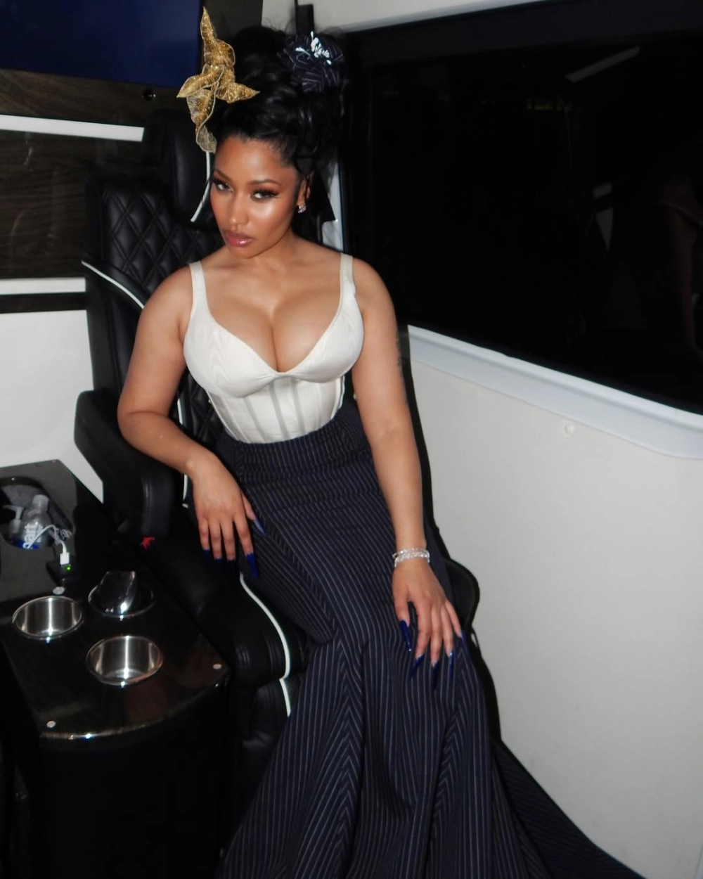 Nicki Minaj monster và màn trình diễn đỉnh cao trong ca khúc của Kanye West