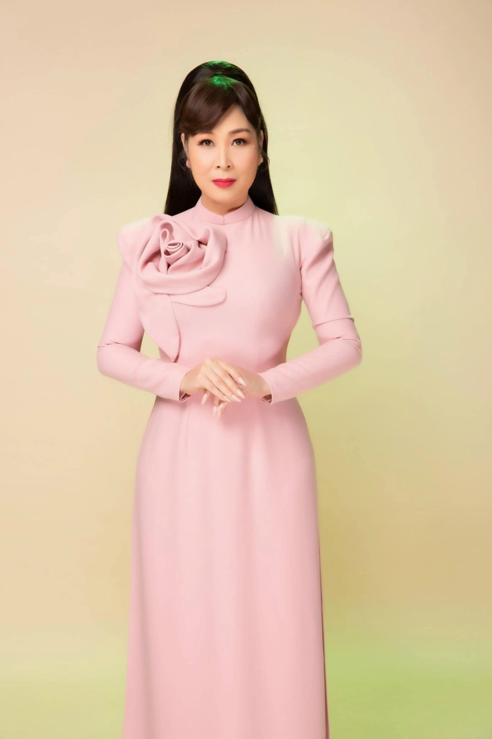 Nghệ sĩ Hồng Vân và những vai diễn, vở kịch đi vào lòng người