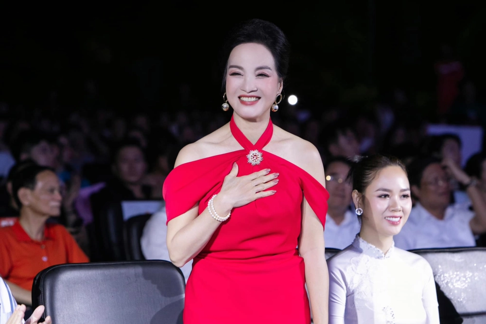 NSND Lê Khanh sinh năm bao nhiêu và thông tin chi tiết về nữ nghệ sĩ