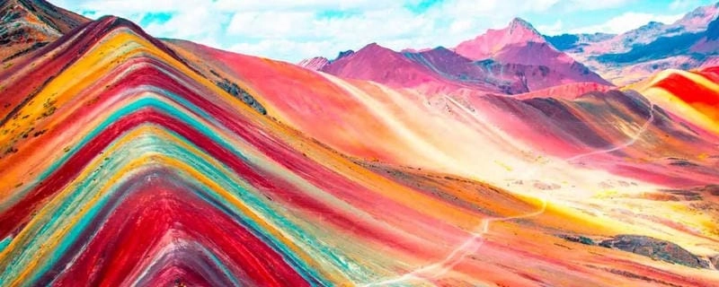 Cười sảng với núi cầu vồng Peru lộng lẫy