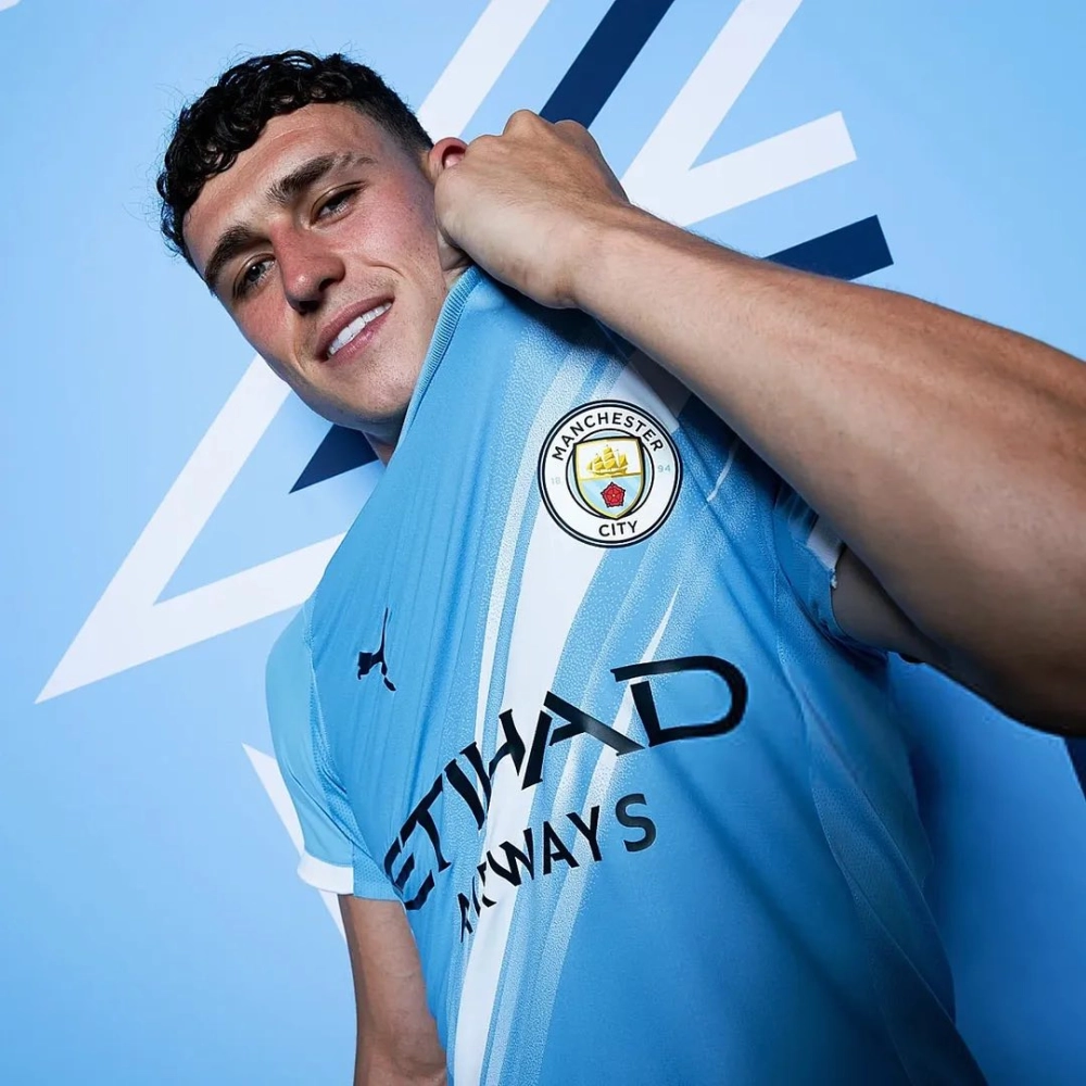Phil Foden mom và hậu phương vững chắc của gia đình