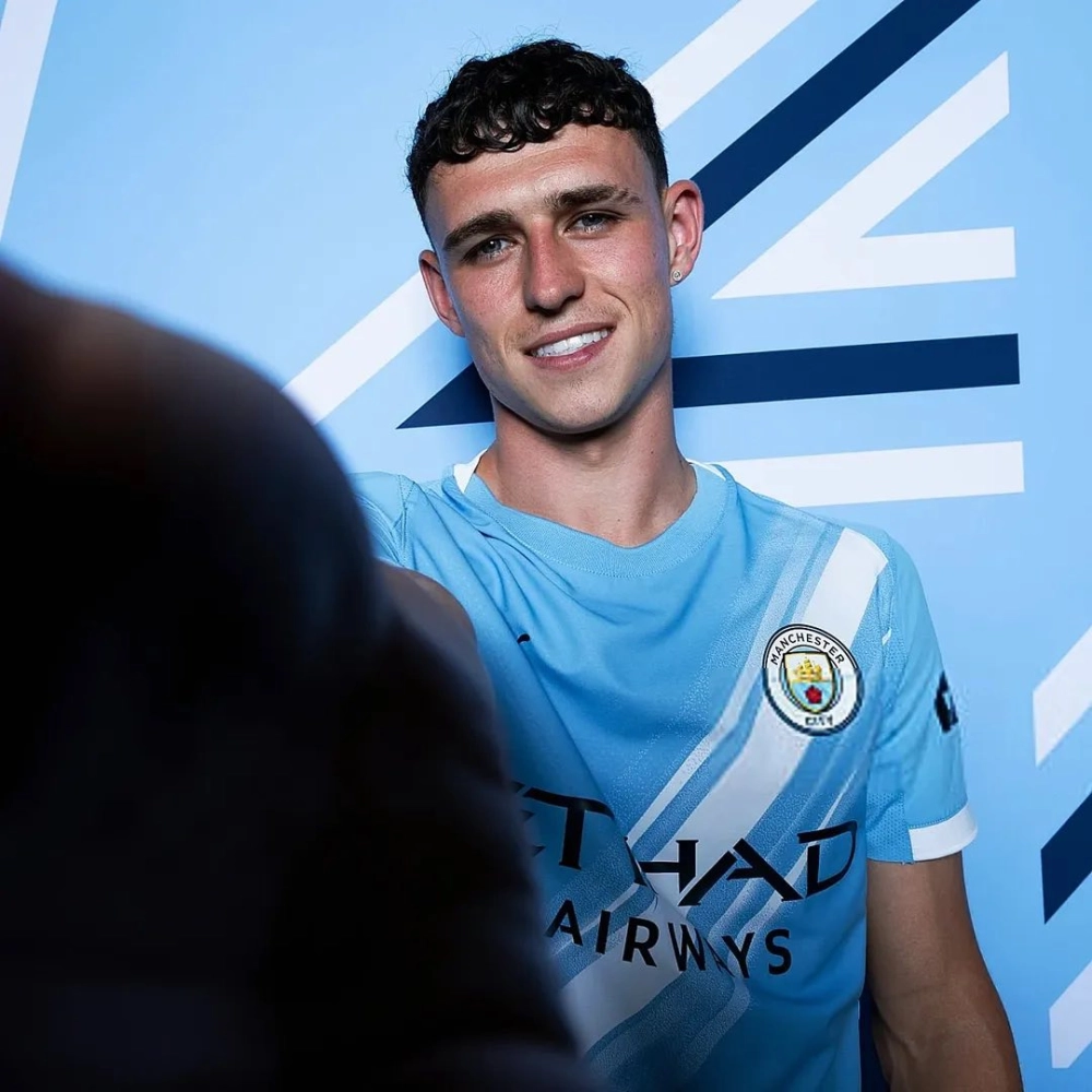 Phil Foden mother và những thông tin về bà Claire Foden