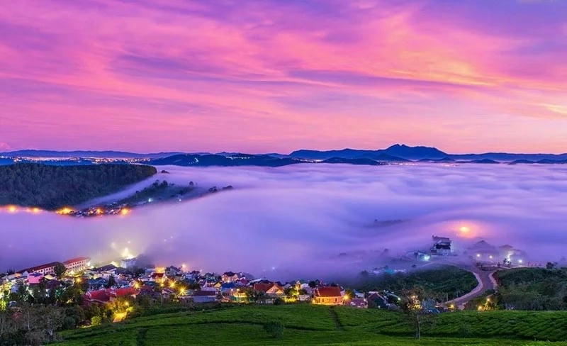 Ngắm nhìn phong cảnh Đà Lạt hoàng hôn