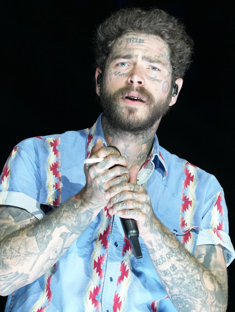 Post Malone congratulations và bản hit bất hủ của nam ca sĩ