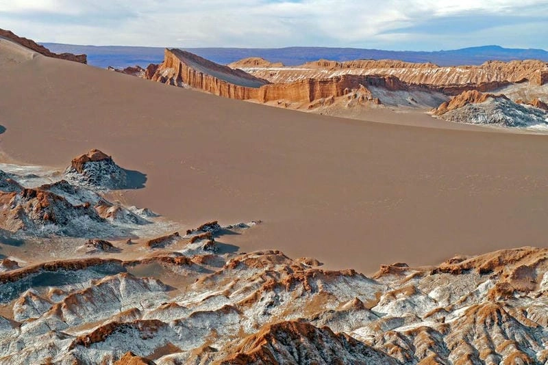 Săn những bức sa mạc Atacama huyền ảo
