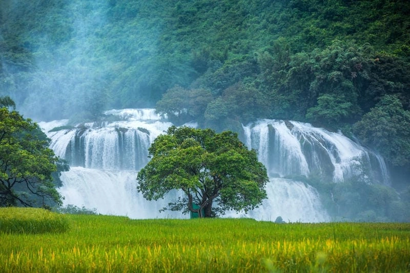 Tải ngay thác Bản Giốc trong xanh