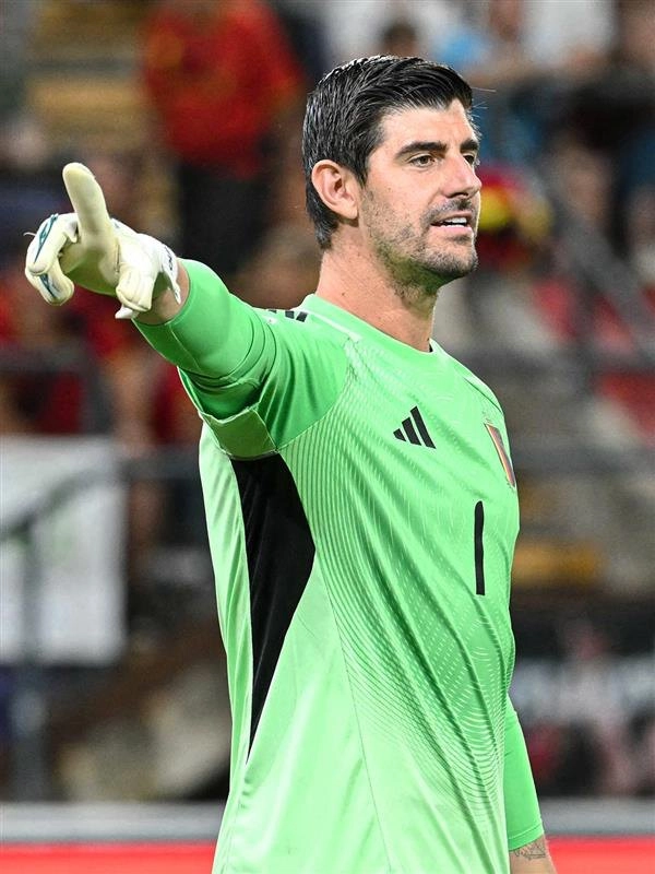 Thibaut Courtois' wife và cuộc sống hạnh phúc bên vợ Mishel Gerzig