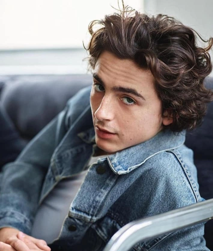 Timothée Chalamet Kylie Jenner và chuyện tình gây bão của cặp đôi