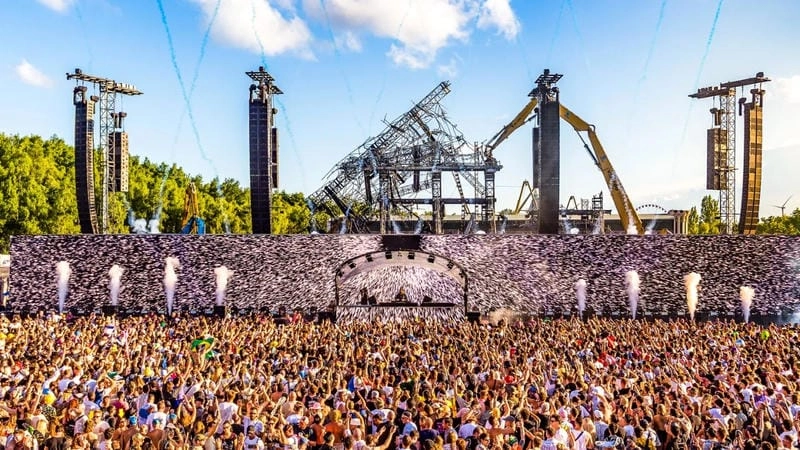 Tải ngay Tomorrowland truyền thống