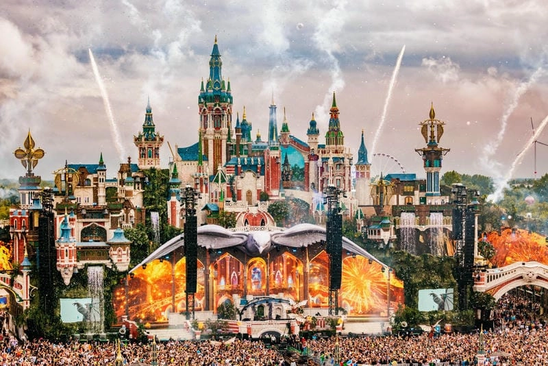 Thức dậy cùng Tomorrowland đặc sắc