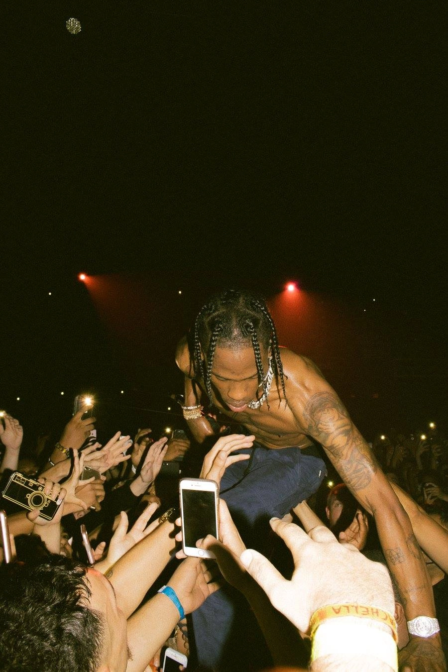 4x4 Travis Scott và những tìm kiếm liên quan đến siêu xe