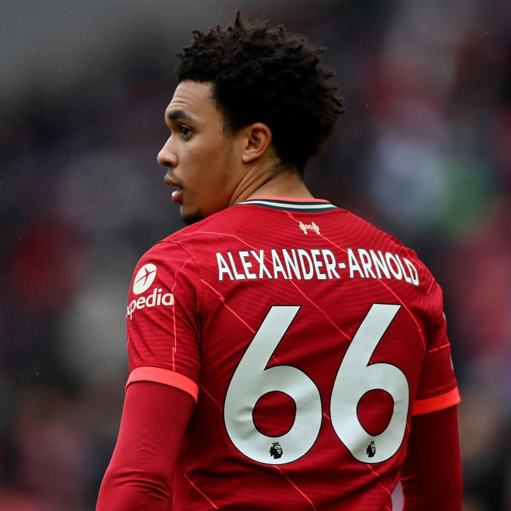 Real Madrid Trent Alexander Arnold và những liên hệ với CLB Hoàng gia