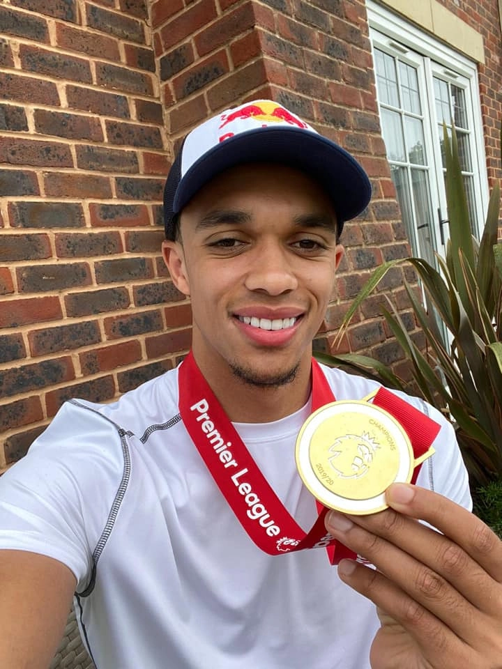 Trent Alexander-Arnold news và những tin tức mới nhất về TAA