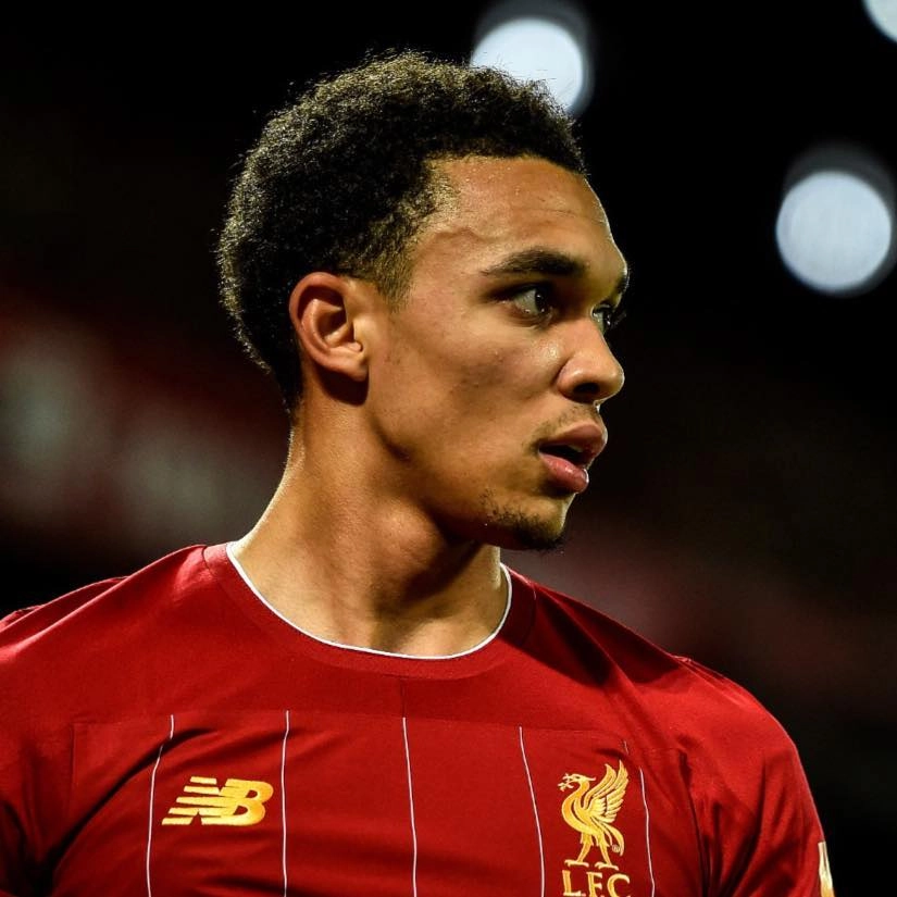 Trent Alexander Arnold contract và tương lai của anh tại Liverpool 2025