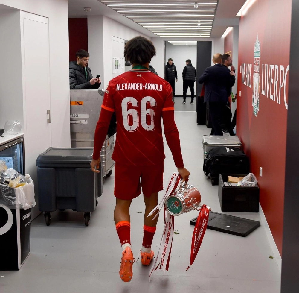 Trent Alexander-Arnold brother và những người anh em của TAA