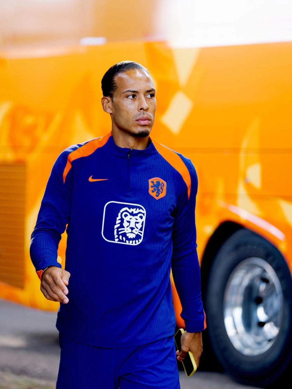 Virgil van Dijk interview và những bài phỏng vấn của đội trưởng
