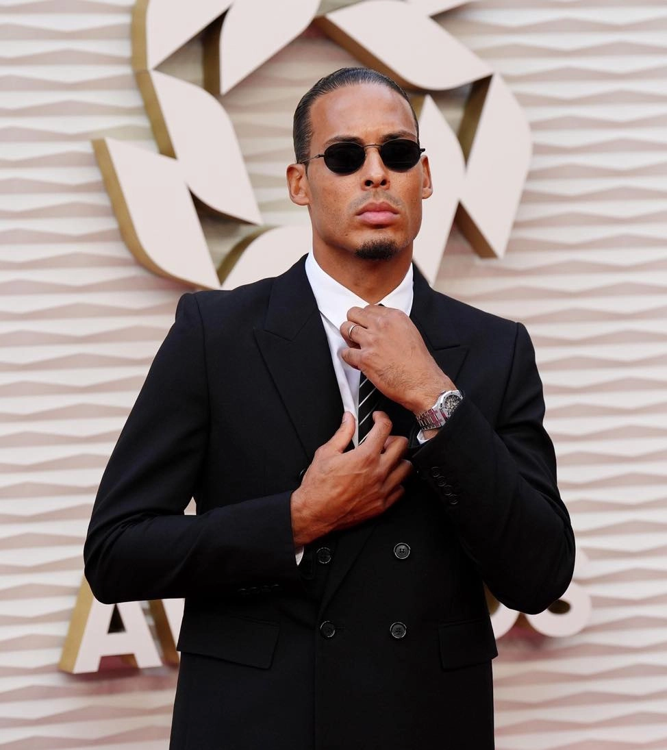 Virgil van Dijk transfer và những tin đồn chuyển nhượng cuối sự nghiệp