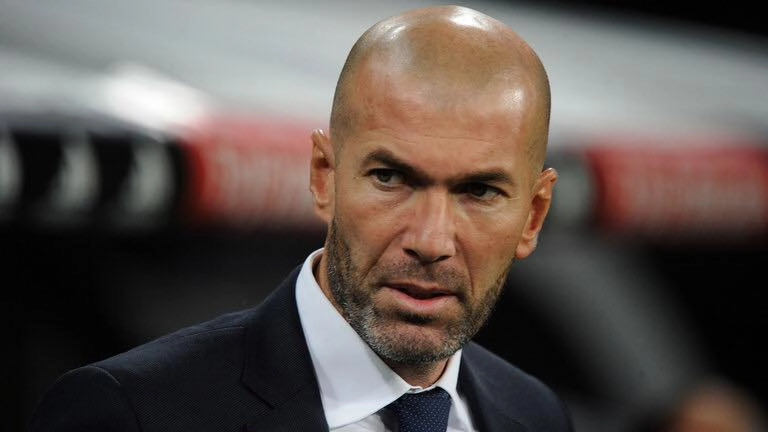 Zinedine Zidane age huyền thoại sinh năm 1972