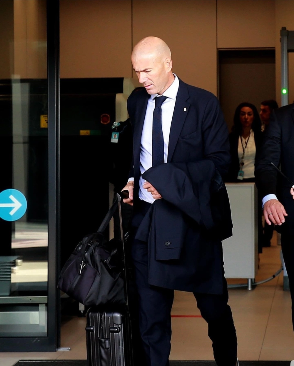 Zinedine Zidane song và những bài hát về huyền thoại người Pháp