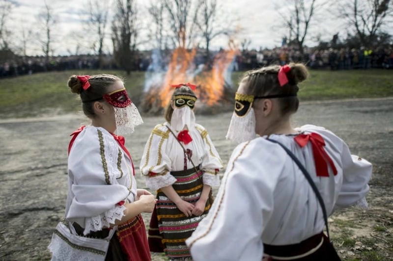 Sưu tầm những bức lễ hội Busójárás nổi bật