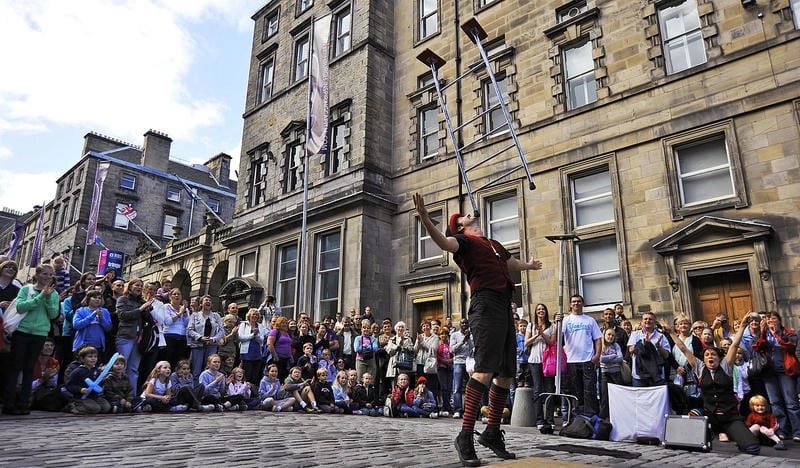 Tìm hiểu đôi nét giới thiệu về lễ hội Edinburgh Festival Fringe