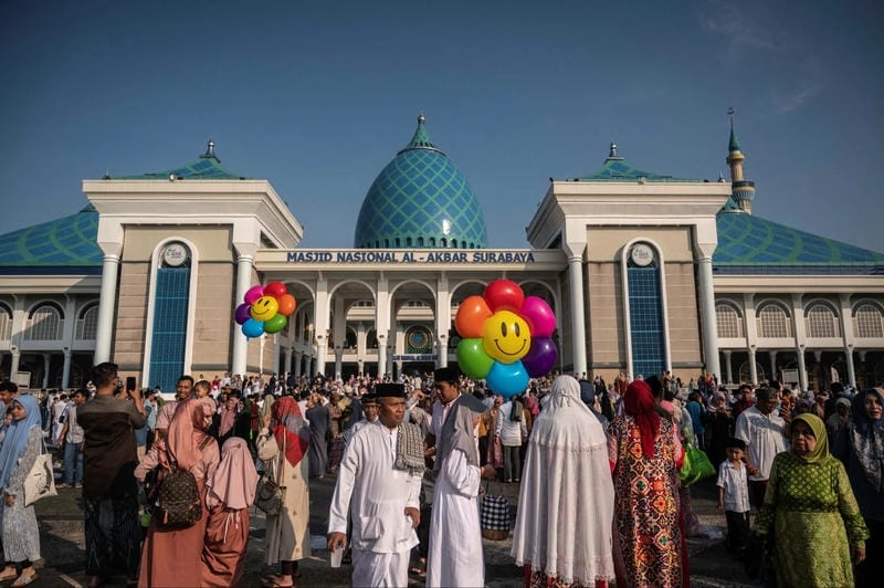 Lạc lối trong lễ hội Eid al-Fitr huyền diệu