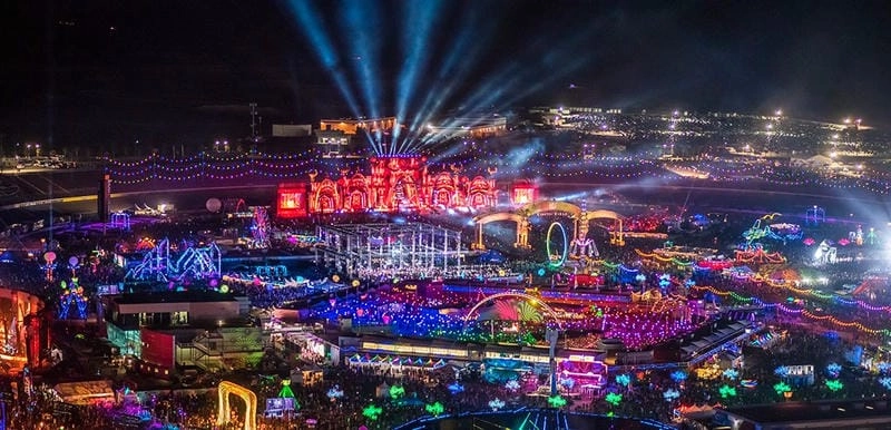 Cười sảng với lễ hội Electric Daisy Carnival vui nhộn