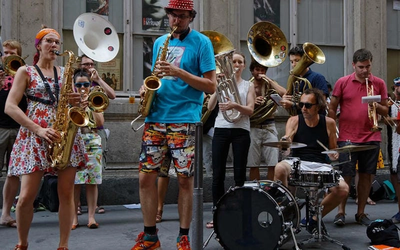 Thức dậy cùng lễ hội Fête de la Musique ấn tượng