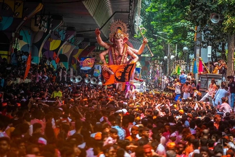 Cùng đắm mình trong lễ hội Ganesh Chaturthi rực rỡ