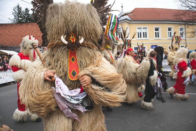 Cùng đắm mình trong lễ hội Kurentovanje sôi động
