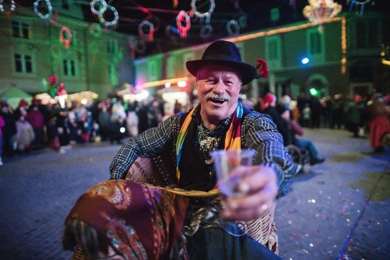 Lạc lối trong lễ hội Kurentovanje lung linh