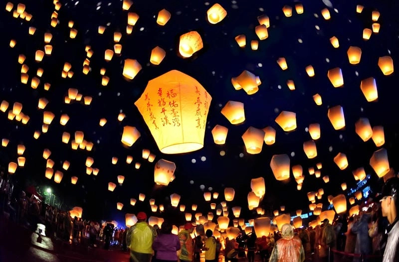Gợi ý những bức lễ hội Pingxi Sky Lantern độc đáo