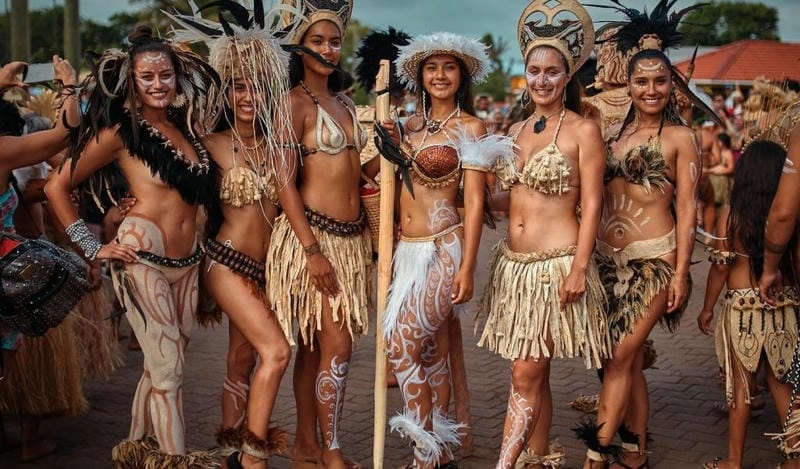 Lạc lối trong lễ hội Tapati đặc sắc