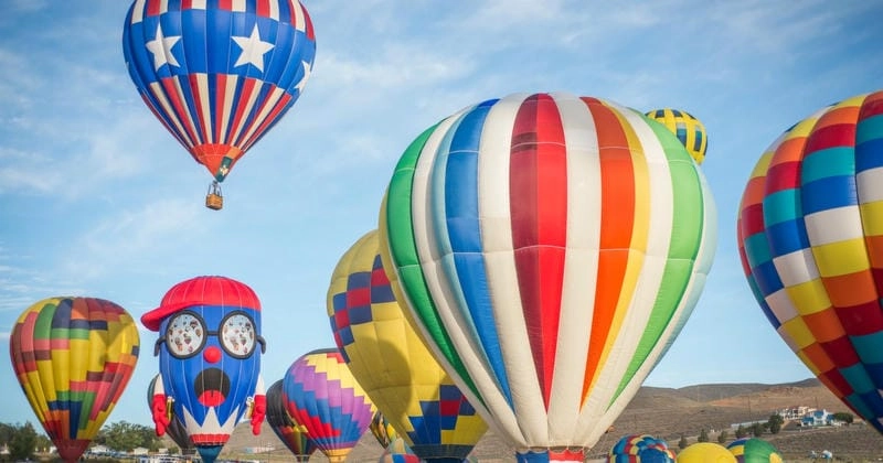 Sưu tầm những bức lễ hội The Great Reno Balloon Race hấp dẫn