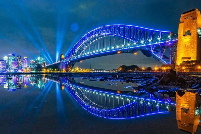 Lạc lối trong lễ hội Vivid Sydney lung linh