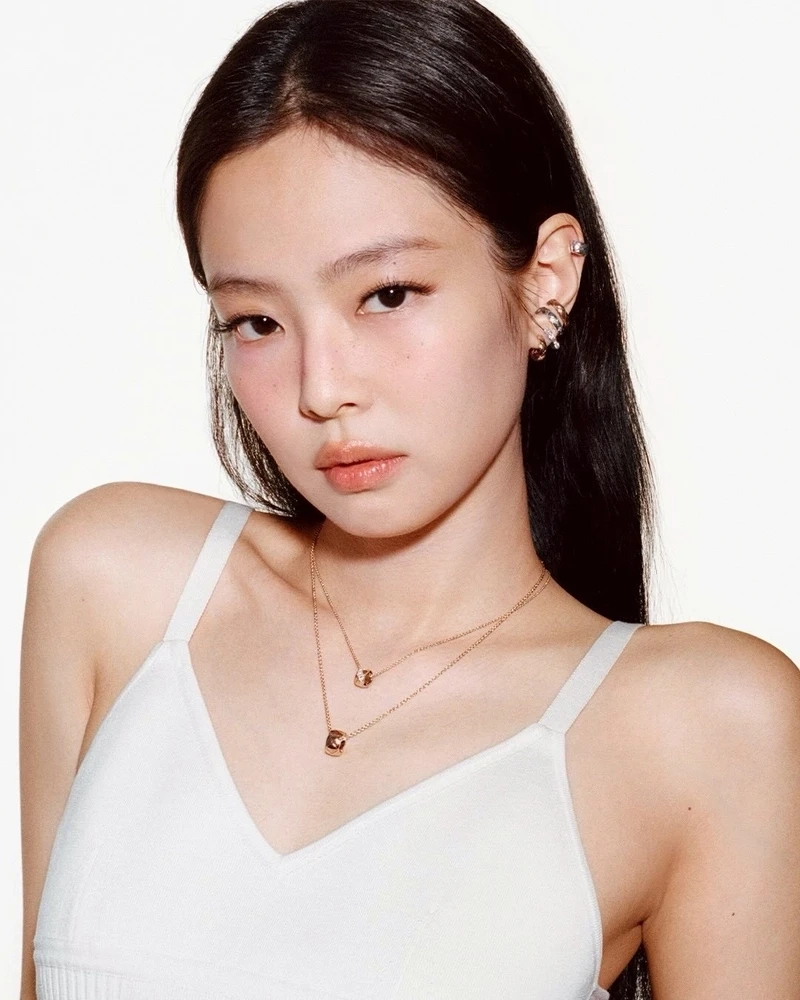 Loạt Jennie Blackpink chụp ảnh thần thái đỉnh cao